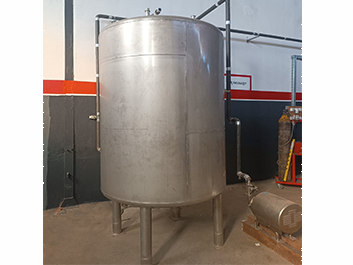 Cuve de stockage eau purifiée inox 316L