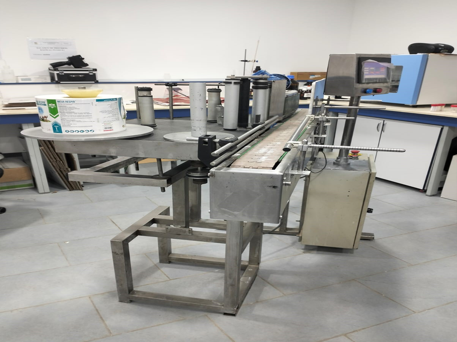 Étiqueteuse automatique AL-RB-2 pour bouteilles rondes